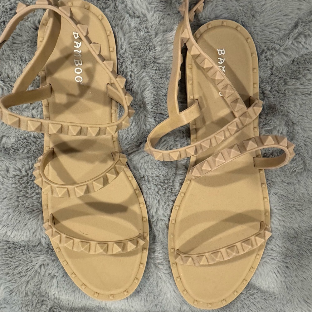 BAMBOO Women's Beige Studded Sandals